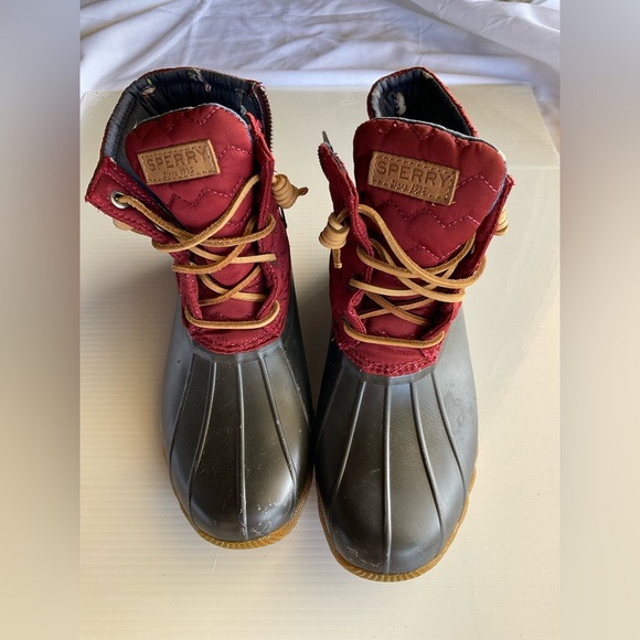 Sperry Shoes - Sperry Women’s Red and Olive Duck Rain Boots size 8.5M